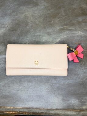 MCM Mina Heart Charm Wallet